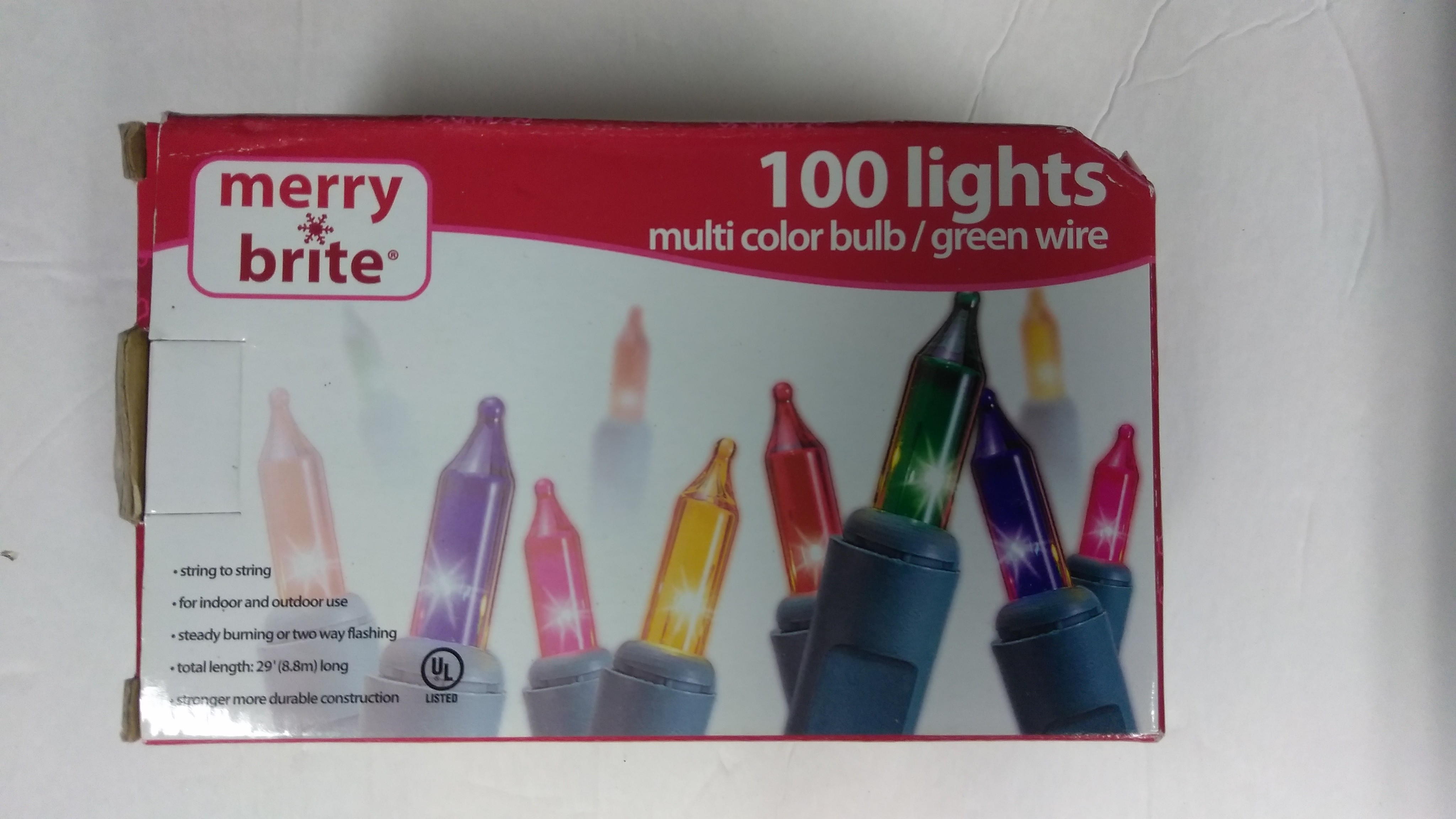 Merry Brite 100 lights multi color bulb/green wire