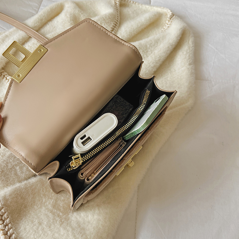 BM9430 INS Designer Handbags Velvet Shoulder Bags 2022 Ladies Handbags For Women Luxury Hand Bags Leather Purses